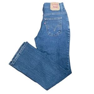 Levi’s Relaxed Boot Cut 550 Size 4 Jeans
